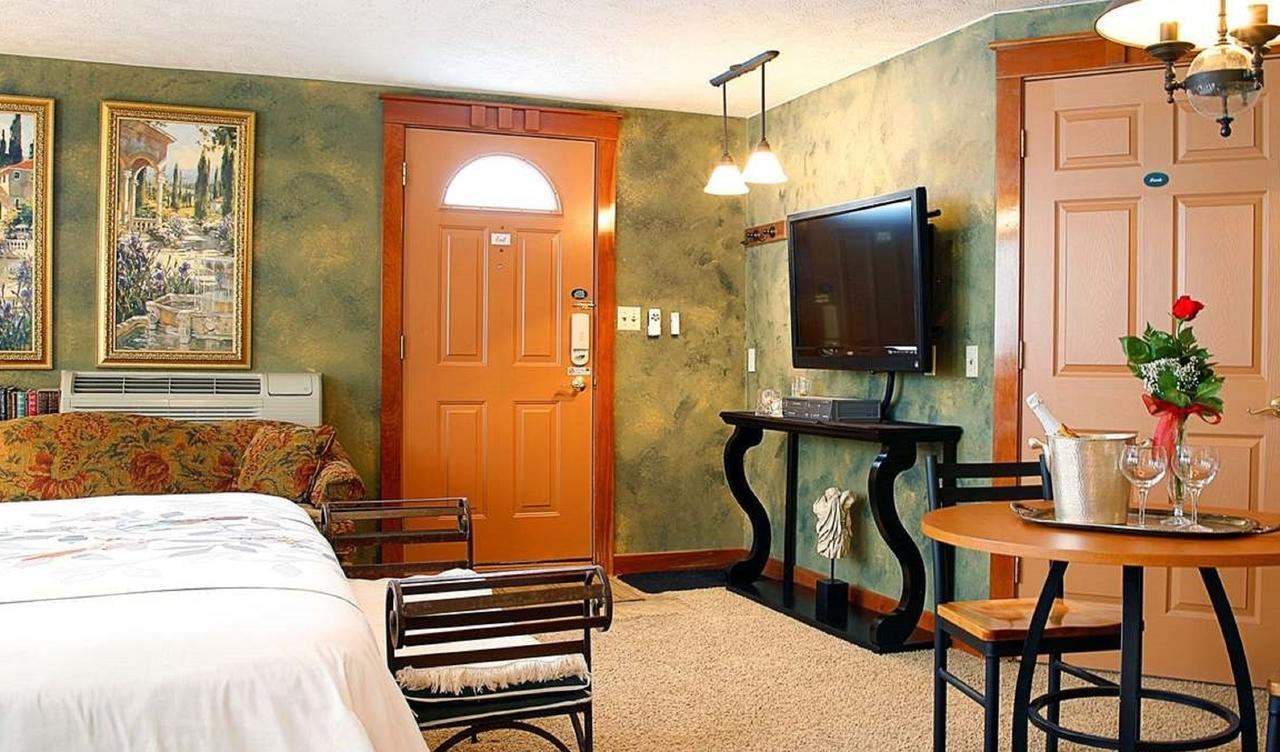غراندفيل Prairieside Suites Luxury Bed & Breakfast المظهر الخارجي الصورة